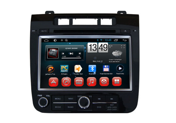 中国 VW Touareg フォルクスワーゲン GPS のナビゲーション・システム人間の特徴をもつ OS DVD プレイヤー SWC BT のラジオ TV サプライヤー
